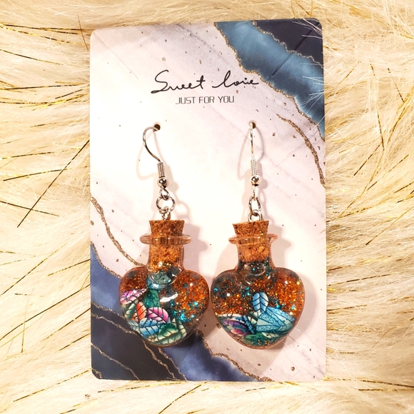 Jewelry - Handmade "snowglobe" inspired earrings